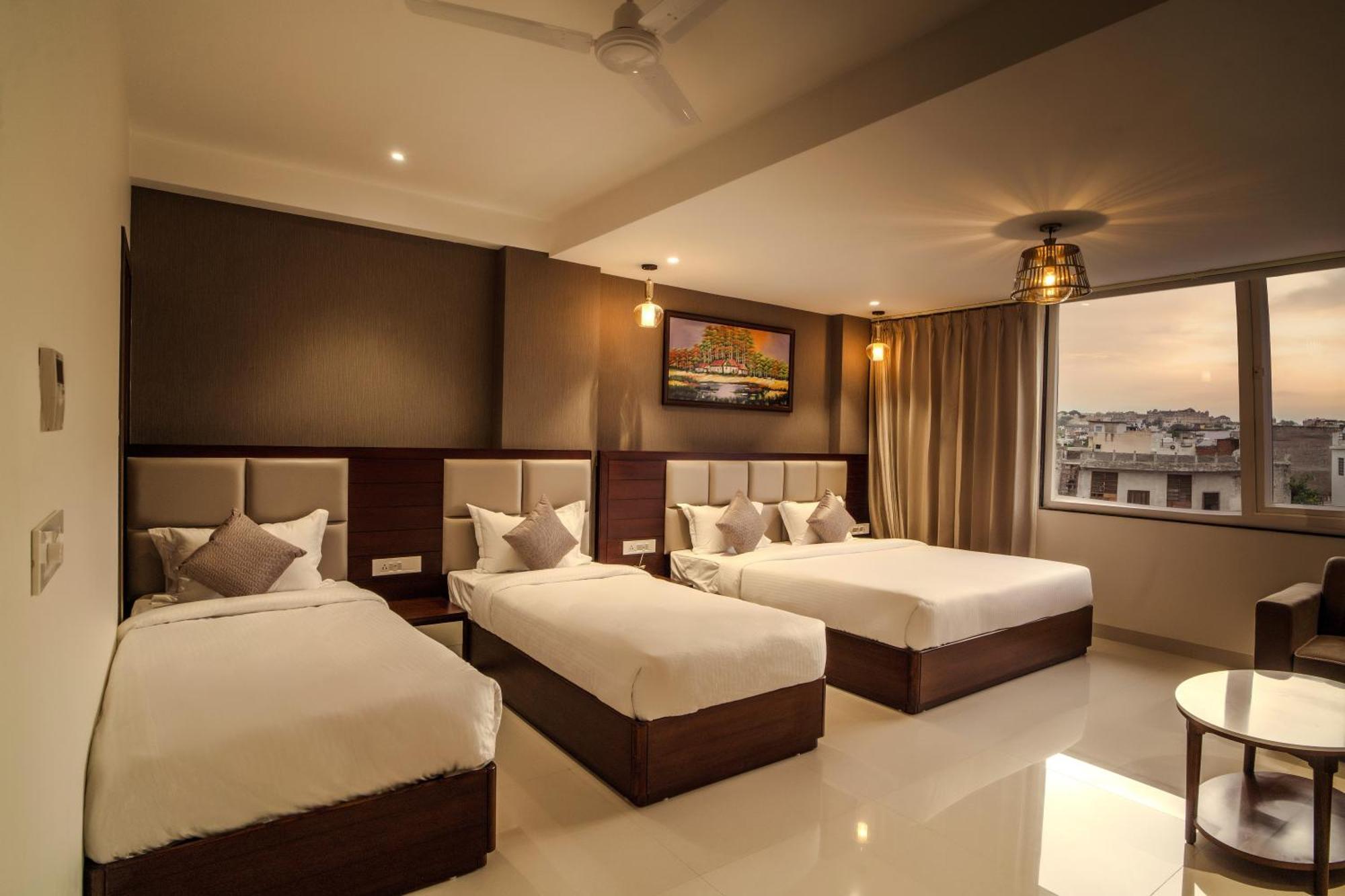 The Mangal View Residency - A Luxury Boutique Business Hotel Udaipur Luaran gambar