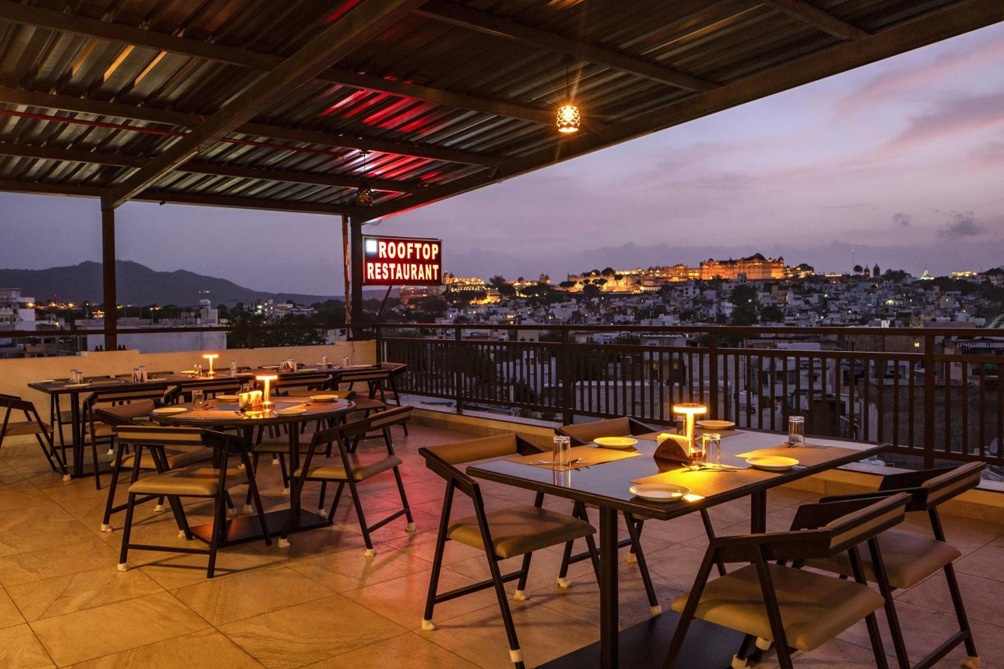 The Mangal View Residency - A Luxury Boutique Business Hotel Udaipur Luaran gambar